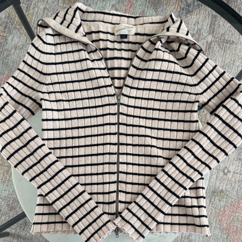 Universal Thread Black and Cream Striped Sweater Size S